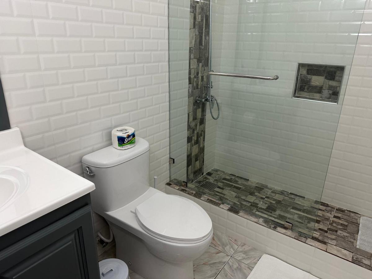 Remarkable 1-Bed Apartment In Montego Bay Luaran gambar