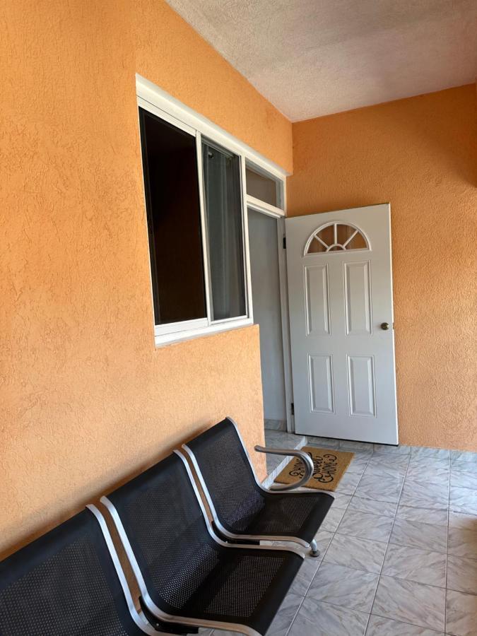 Remarkable 1-Bed Apartment In Montego Bay Luaran gambar
