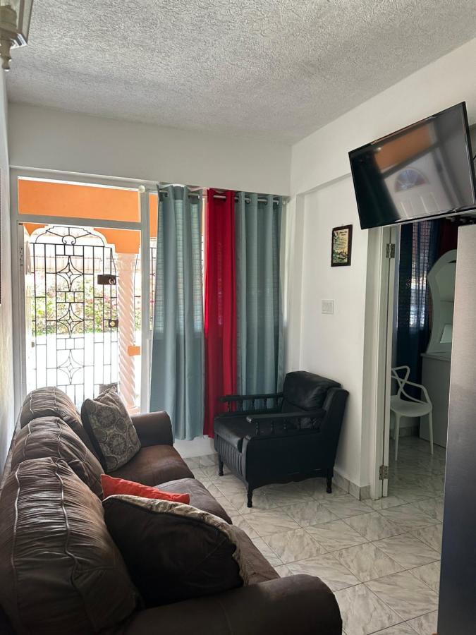 Remarkable 1-Bed Apartment In Montego Bay Luaran gambar